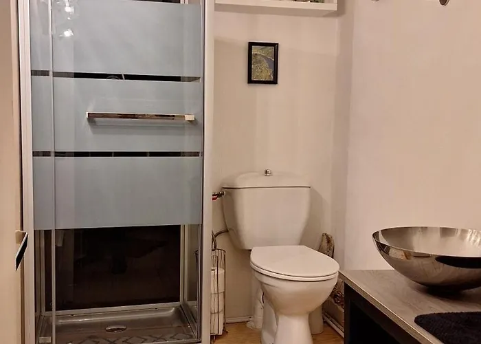 Aux Portes De Montlucon *